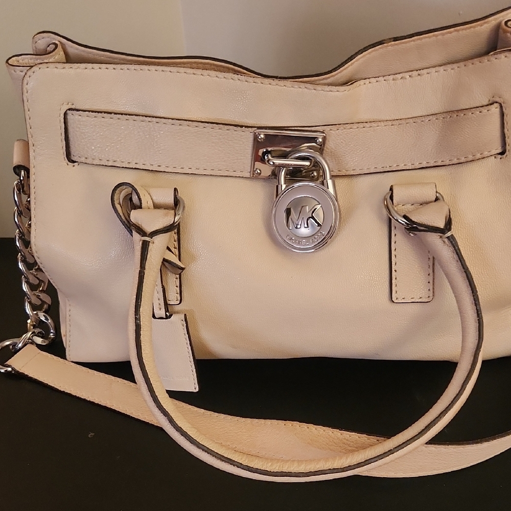 Michael Kors Cream Leather Shoulder Bag with Silver Accents
